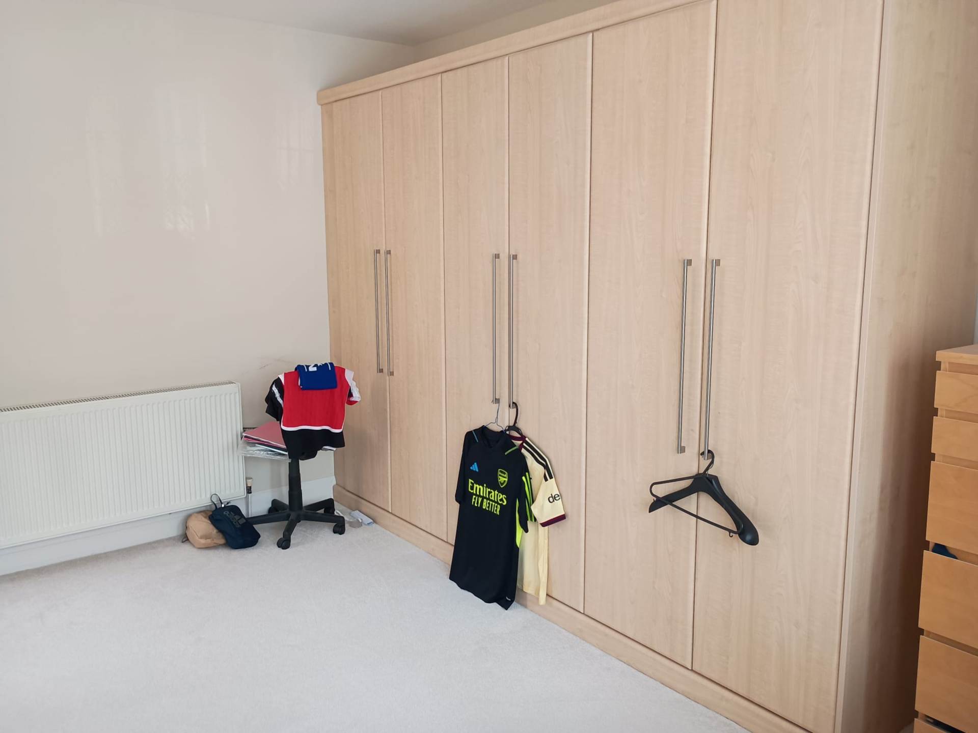 London N12 7BG 4 bed semi-detached rental property internal/external image-7