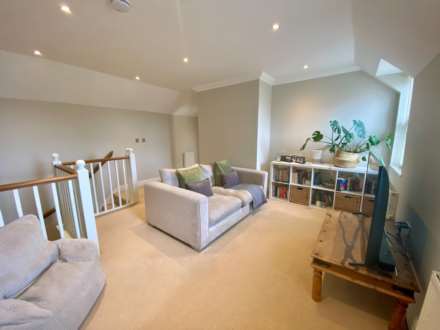 Harrow Yard, Tring, Image 5