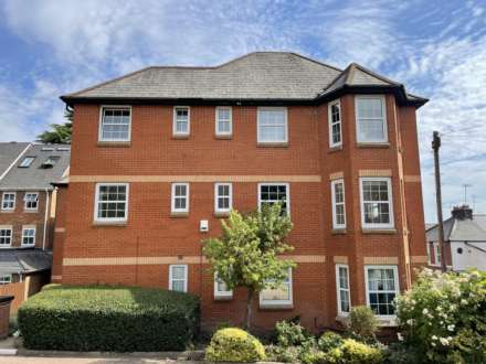Rothesay Court, Shrublands Road, Berkhamsted