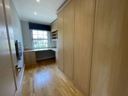 Rothesay Court, Shrublands Road, Berkhamsted, Image 10