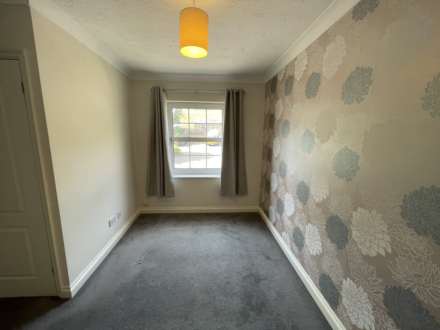 Rothesay Court, Shrublands Road, Berkhamsted, Image 6