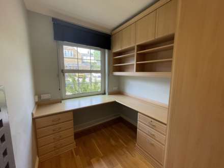 Rothesay Court, Shrublands Road, Berkhamsted, Image 9