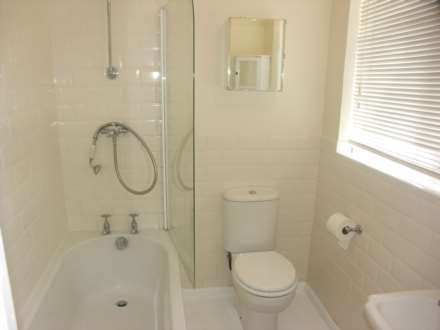 Highfield Road, Berkhamsted, Hertfordshire., Image 4