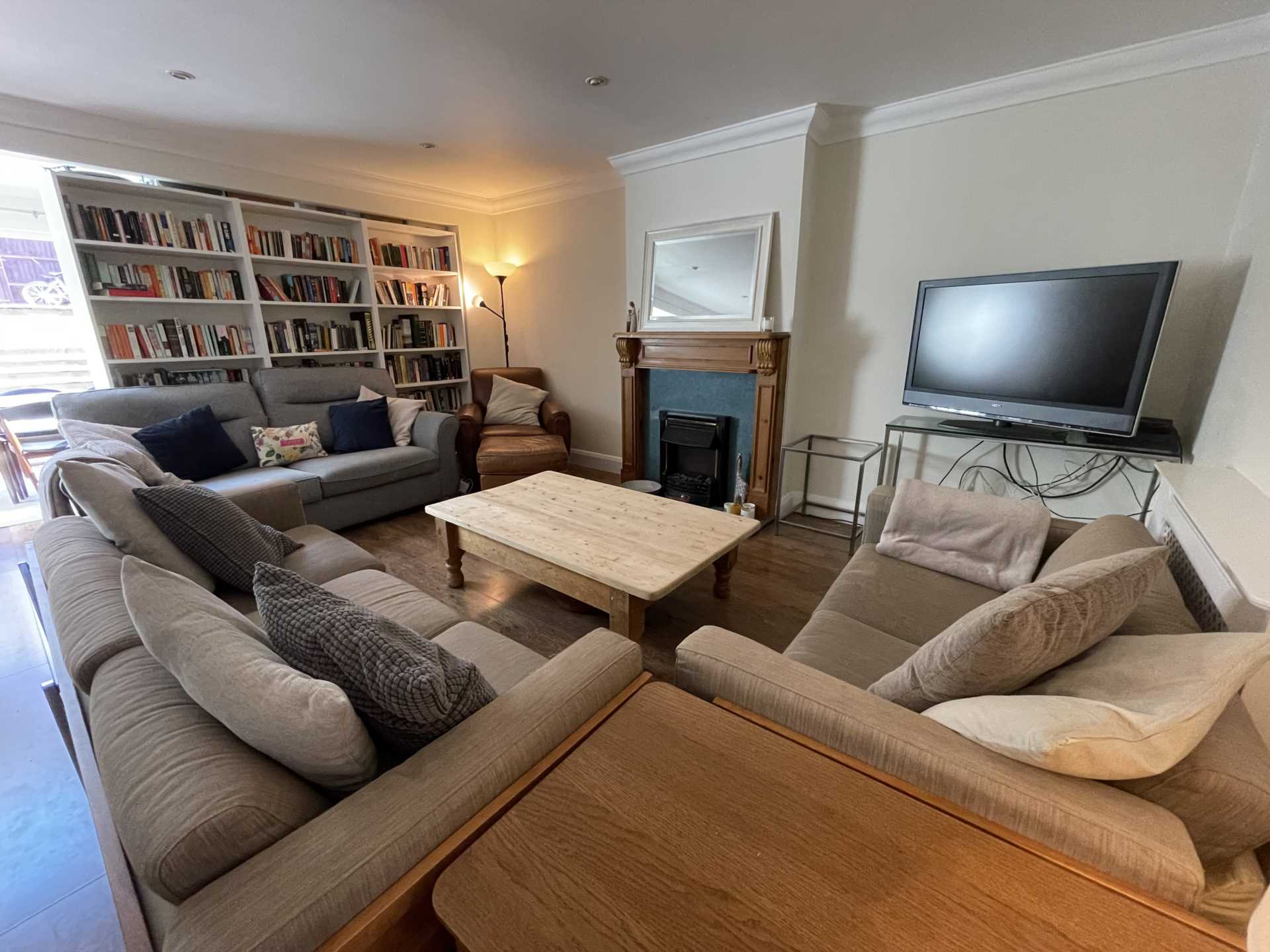 Park Hill Road, Boxmoor, Image 2