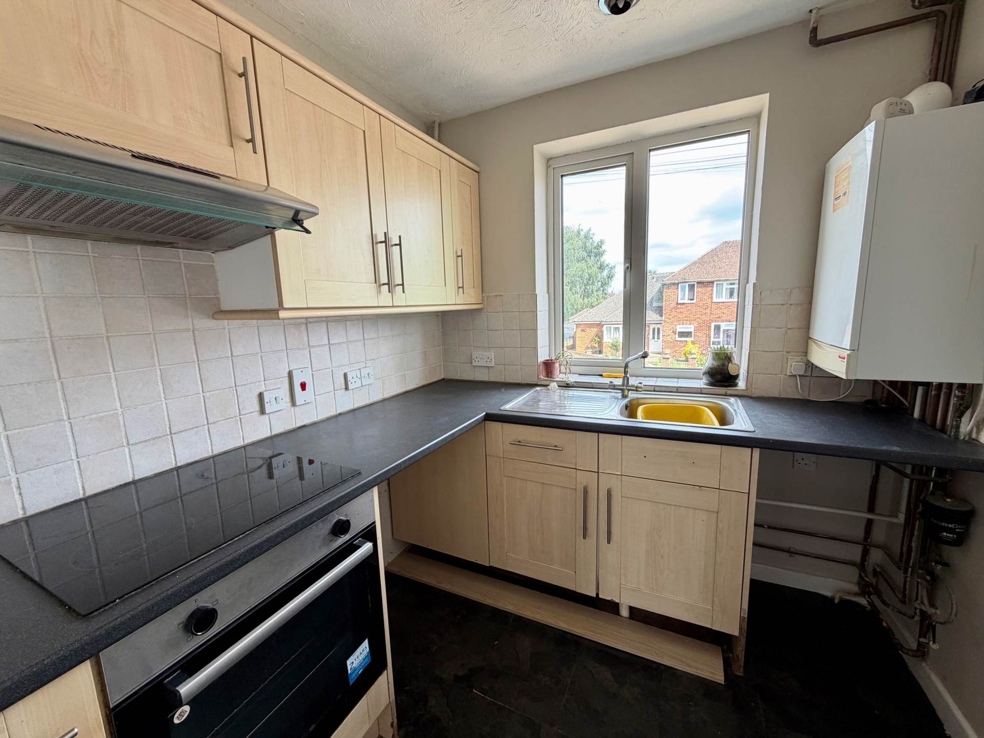 Barnsbury Avenue, Aylesbury, Image 3