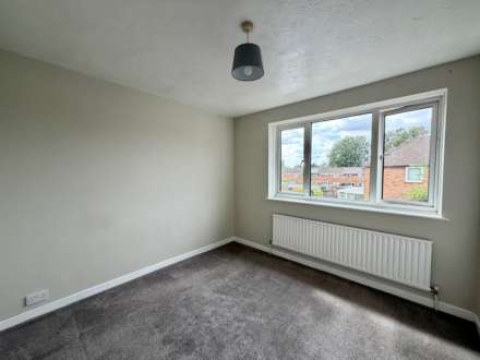 Barnsbury Avenue, Aylesbury, Image 2