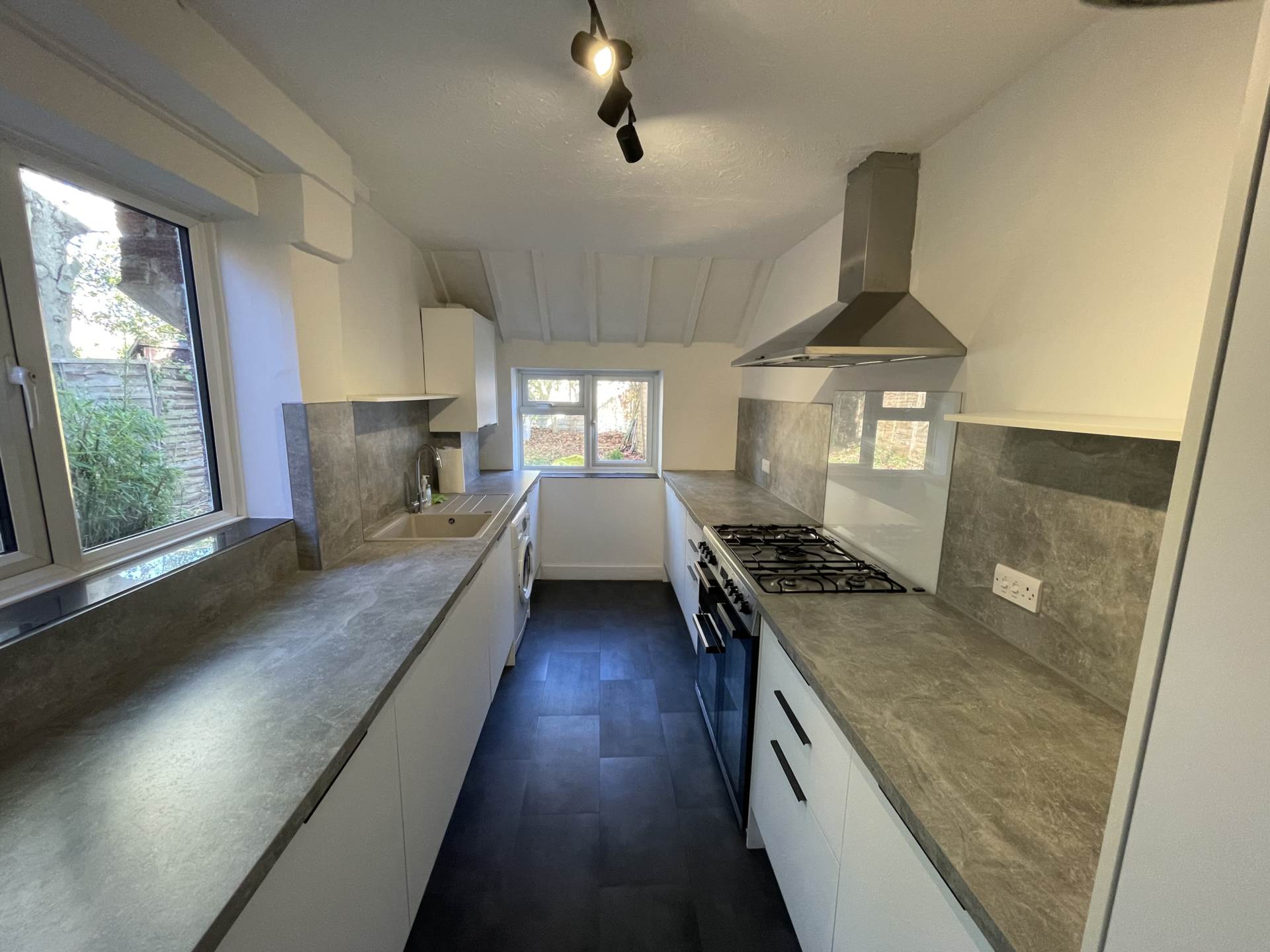 Bicester Road, Aylesbury, Image 4
