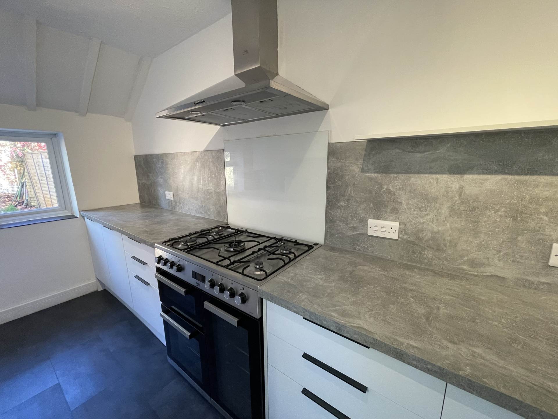 Bicester Road, Aylesbury, Image 5