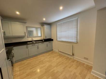 Union Court, Berkhamsted, Image 4