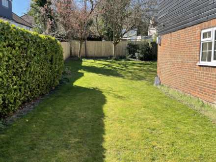Russell Place, Hemel Hempstead, Image 12