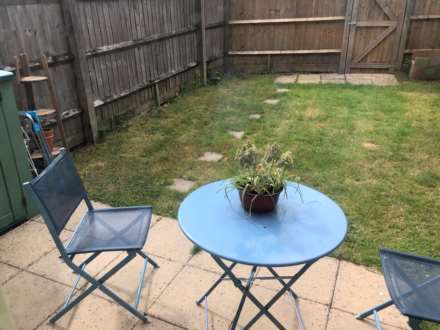 Harrow Yard, Tring, Image 7