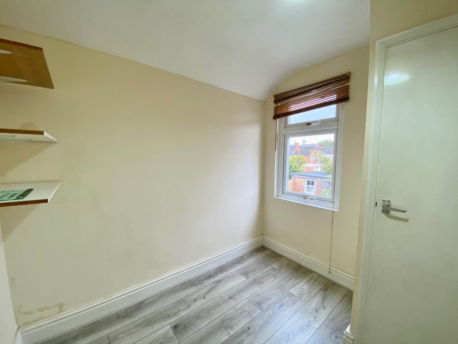 Queens Park, Aylesbury, Image 9