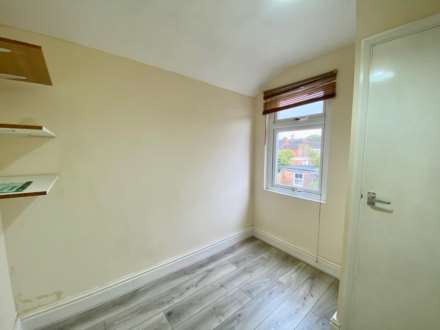 Queens Park, Aylesbury, Image 9