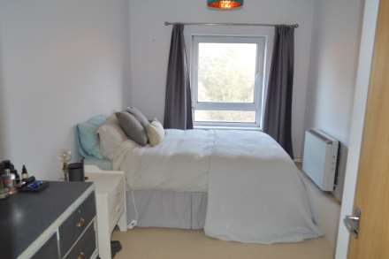 White Hill Court, Berkhamsted, Image 4