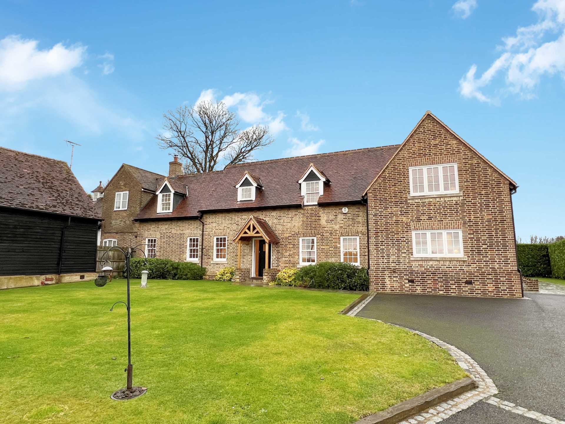 Toms Hill, Aldbury, Nr Tring, Hertfordshire., Image 1