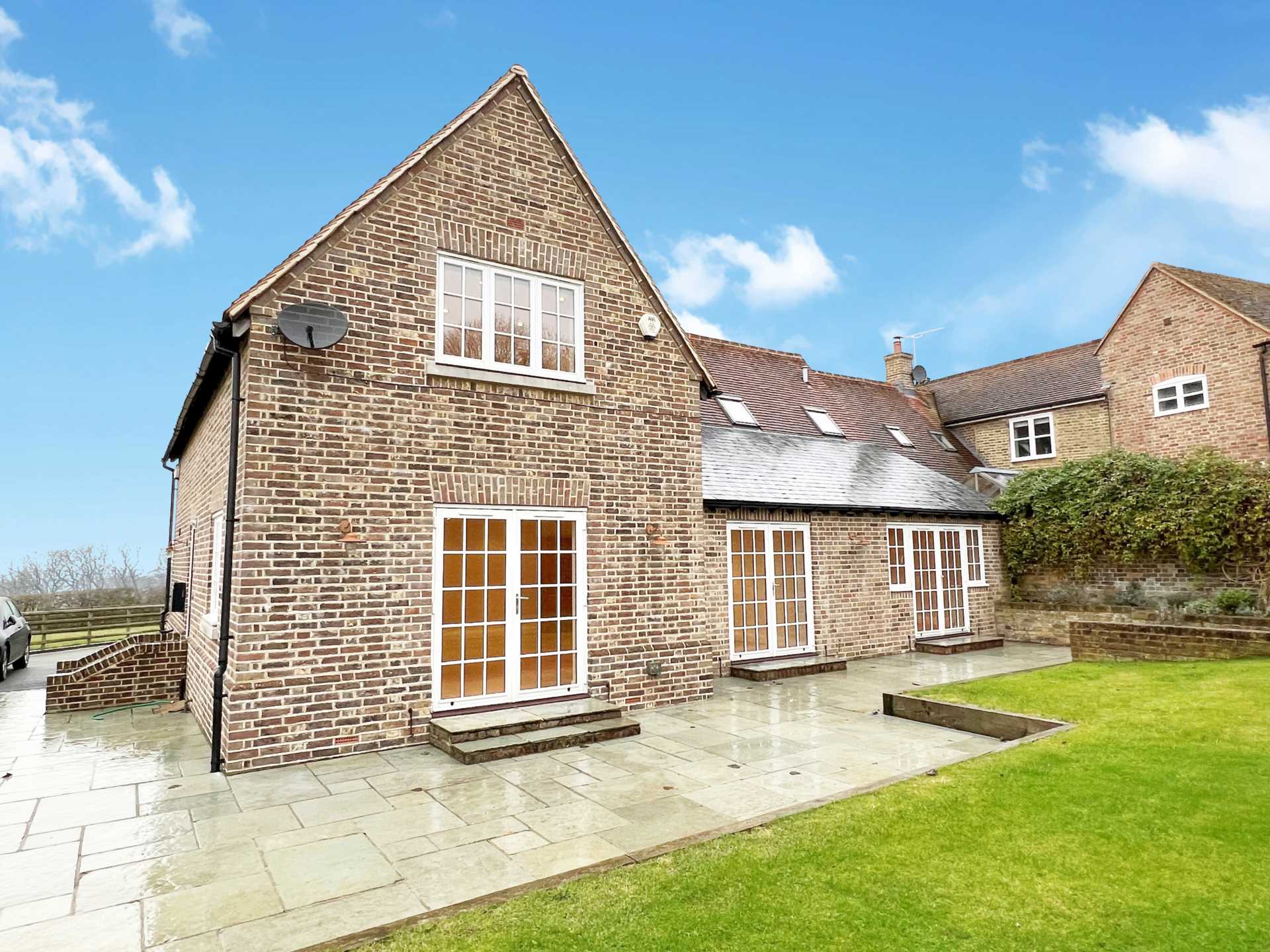 Toms Hill, Aldbury, Nr Tring, Hertfordshire., Image 15