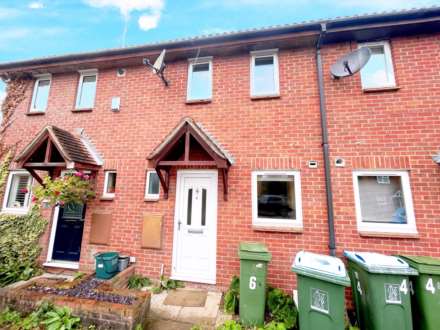 2 Bedroom Terrace, Meadow Close, The Coppice, Aylesbury