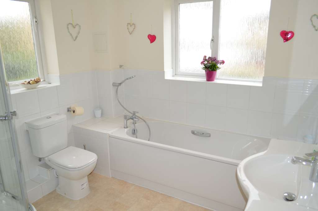 Grand Union Way, Kings Langley, Image 11