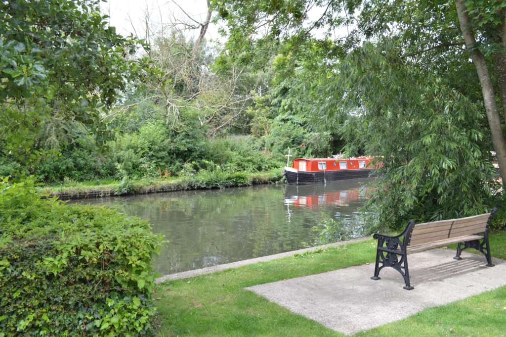 Grand Union Way, Kings Langley, Image 13