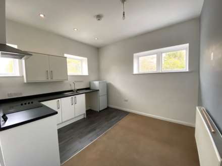 Frogmore Street, Tring, Image 2