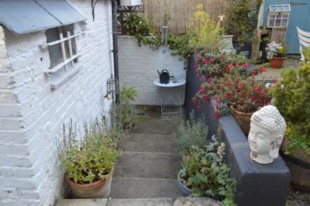High Street, Berkhamsted, Image 13