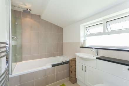 Bell Lane, Northchurch, Image 6