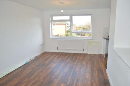 Chiltern Park Avenue, Berkhamsted, Image 3