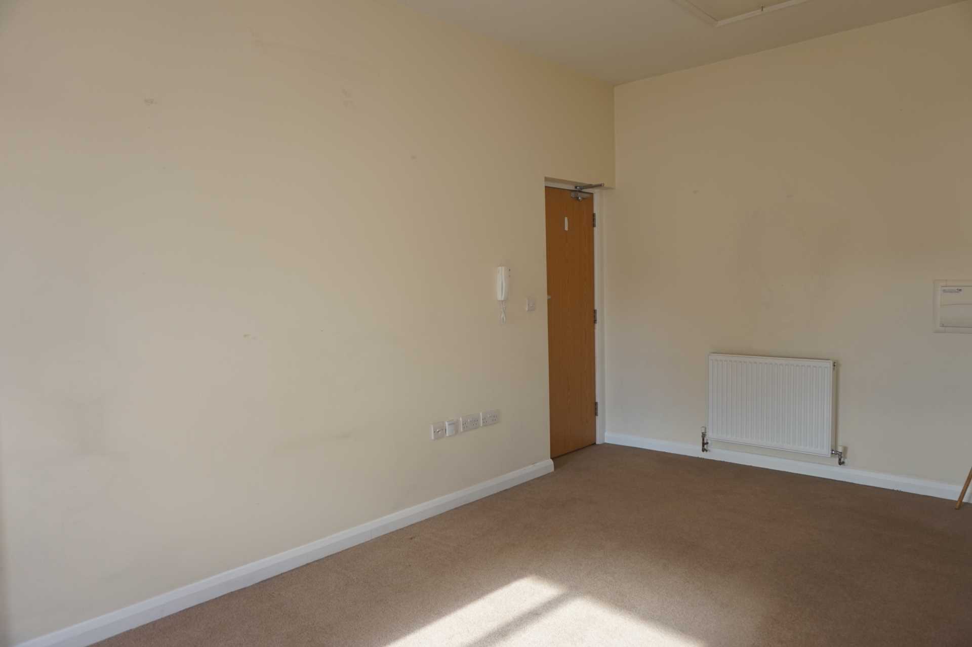 Frogmore Street, Tring, Image 2