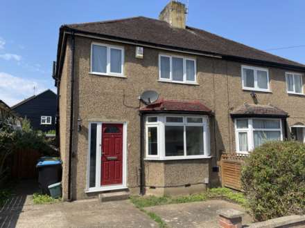 Stratford Way, Boxmoor, Hemel Hempstead, Image 1