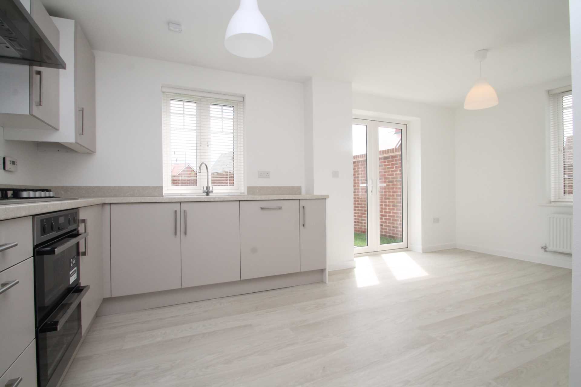 Marston Gate, Broughton, Image 2