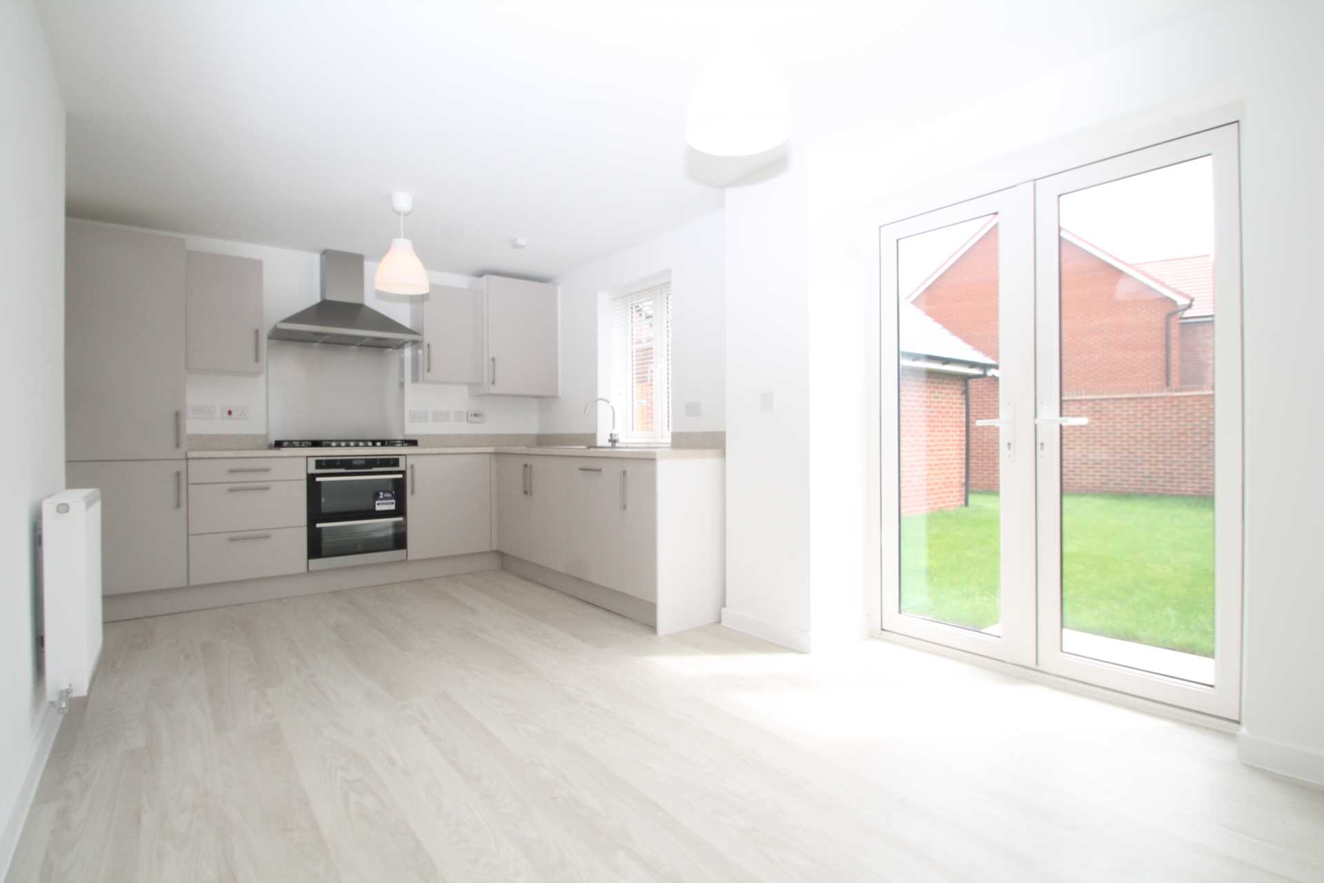 Marston Gate, Broughton, Image 4