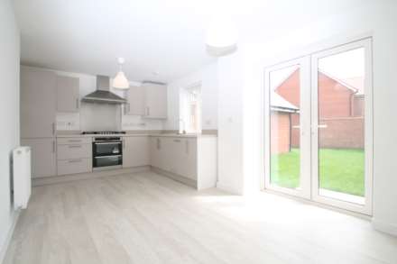 Marston Gate, Broughton, Image 4