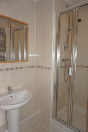 Gossoms End, Berkhamsted, Image 11