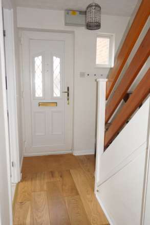 Meadow Way, Aylesbury, Image 5