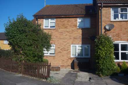 Meadow Way, Aylesbury, Image 9