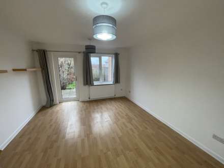 Cleveland Place, Aylesbury, Image 2