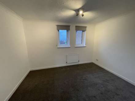 Cleveland Place, Aylesbury, Image 5