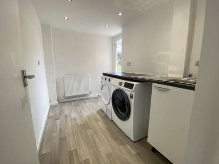 Falcon Ridge, Berkhamsted, Image 3
