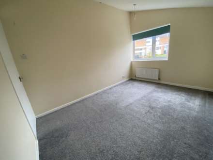 Falcon Ridge, Berkhamsted, Image 9