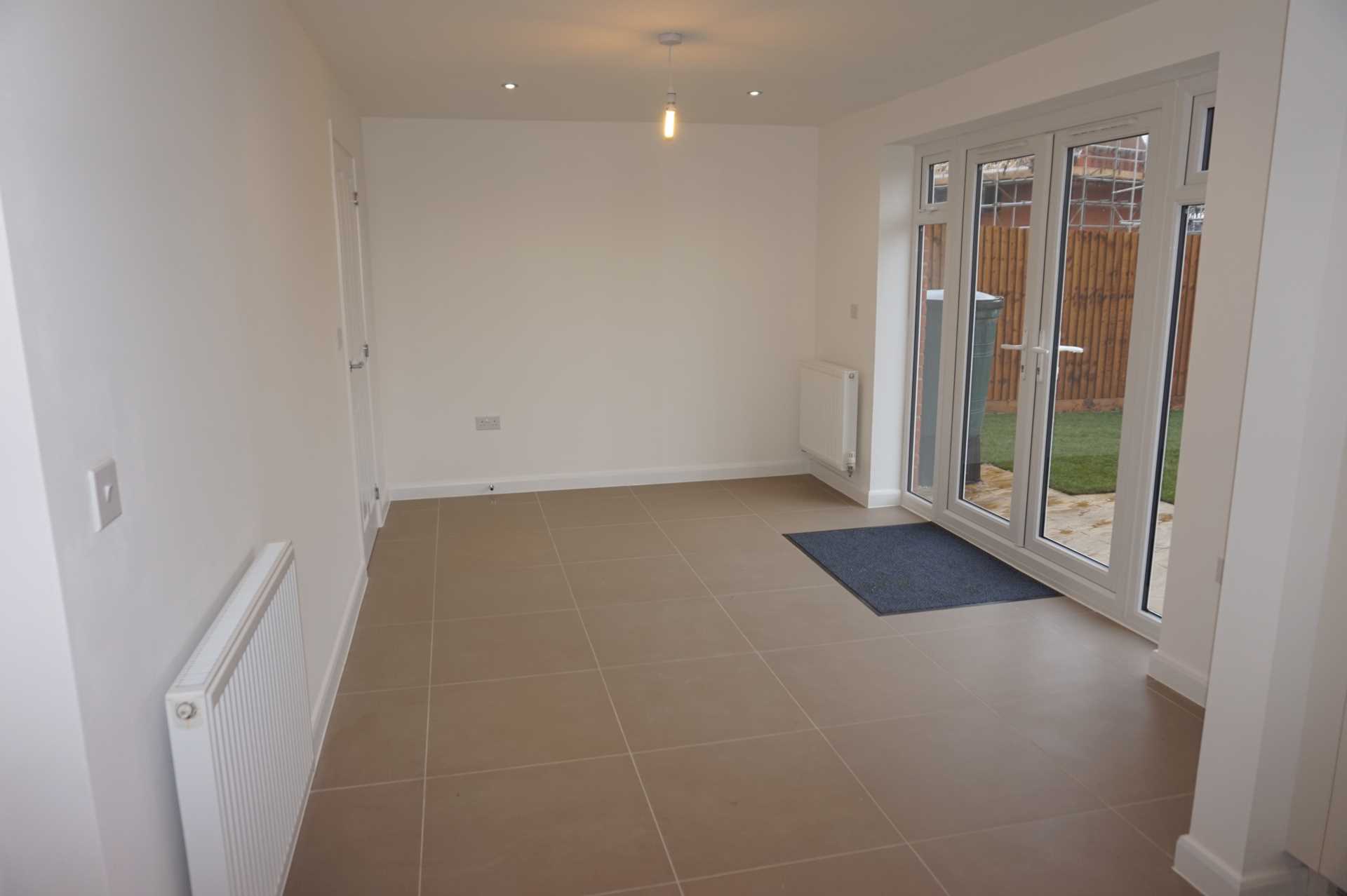 Lamport Crescent, Brooklands, Milton Keynes., Image 5