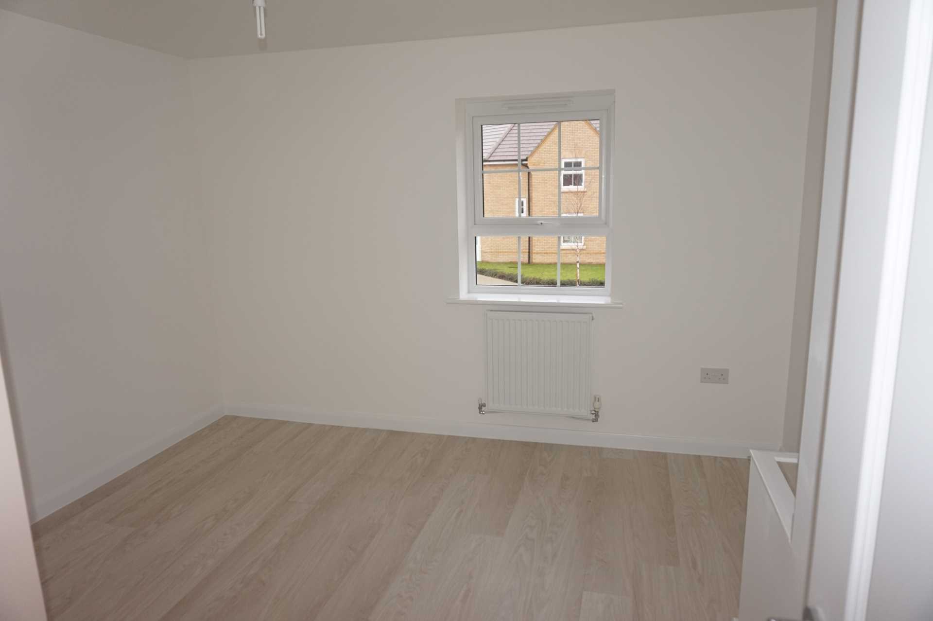 Lamport Crescent, Brooklands, Milton Keynes., Image 7