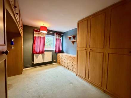 Fairfax Crescent, Aylesbury, Image 7