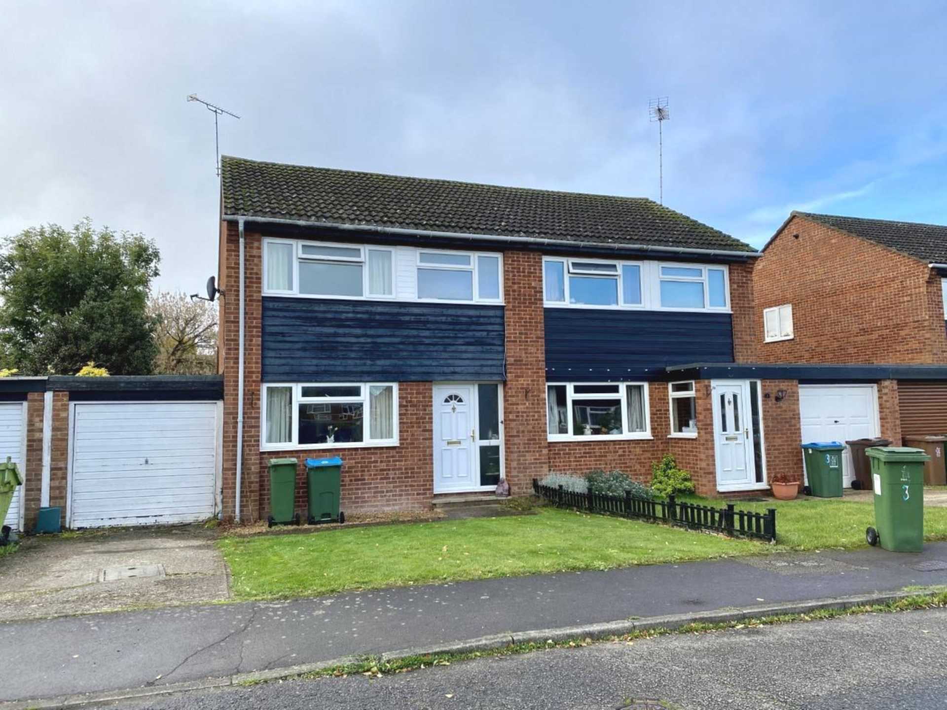 Bakers Walk, Weston Turville, Image 1