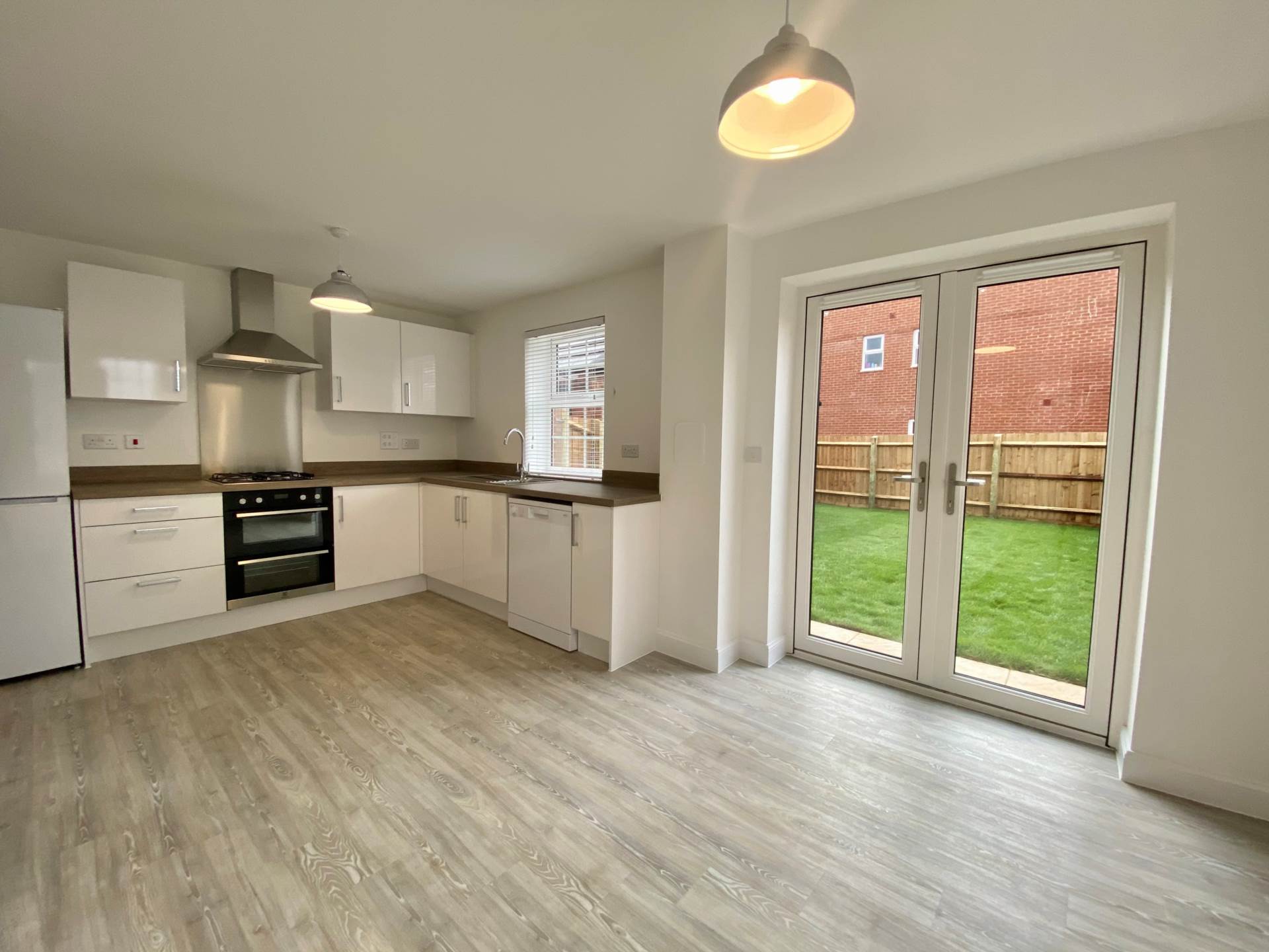 Portland Close, Kingsbrook, Image 3