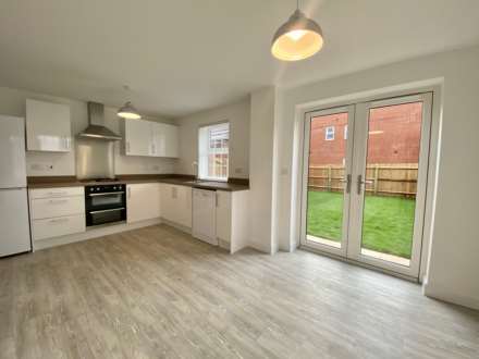 Portland Close, Kingsbrook, Image 3