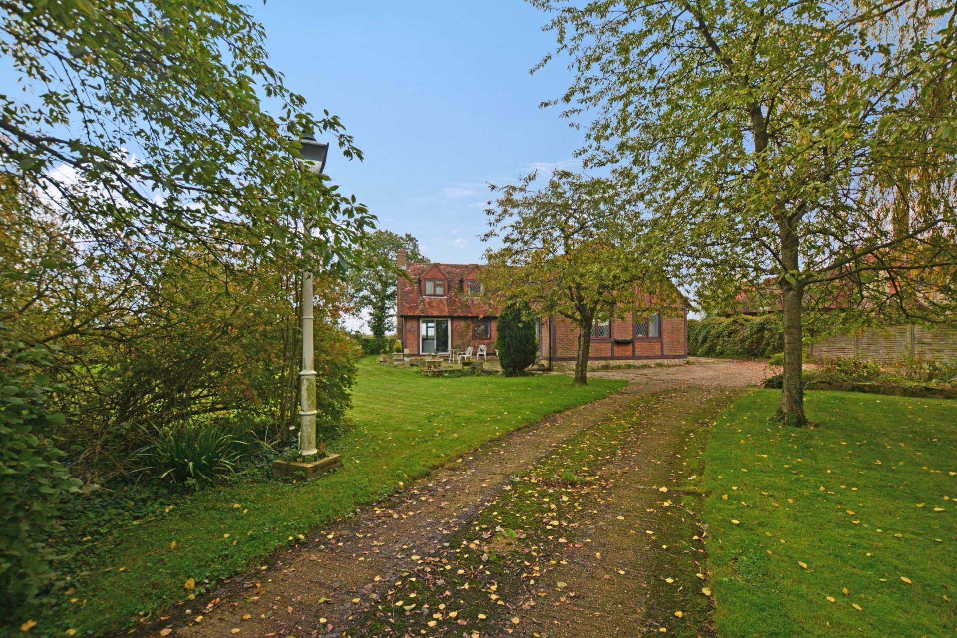 Aston Sandford, Aston Sandford, Image 1