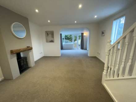 2 Gossoms Ryde Berkhamsted Hertfordshire, Image 6