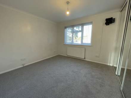 Howard Agne Close, Bovingdon, Image 6