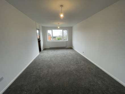 Chiltern Park Avenue, Berkhamsted, Image 7
