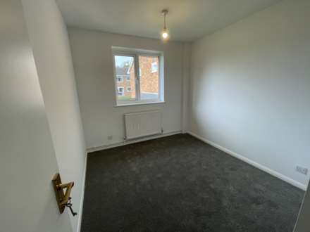 Chiltern Park Avenue, Berkhamsted, Image 9